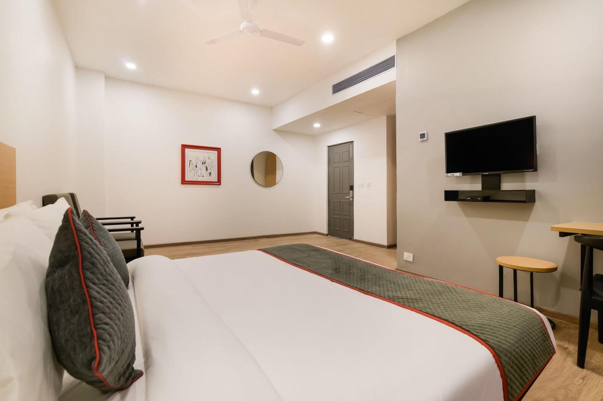 Townhouse The Awadh Airport Near Chaudhary Charan Singh International Airport Hotel Bijnaur Exterior foto